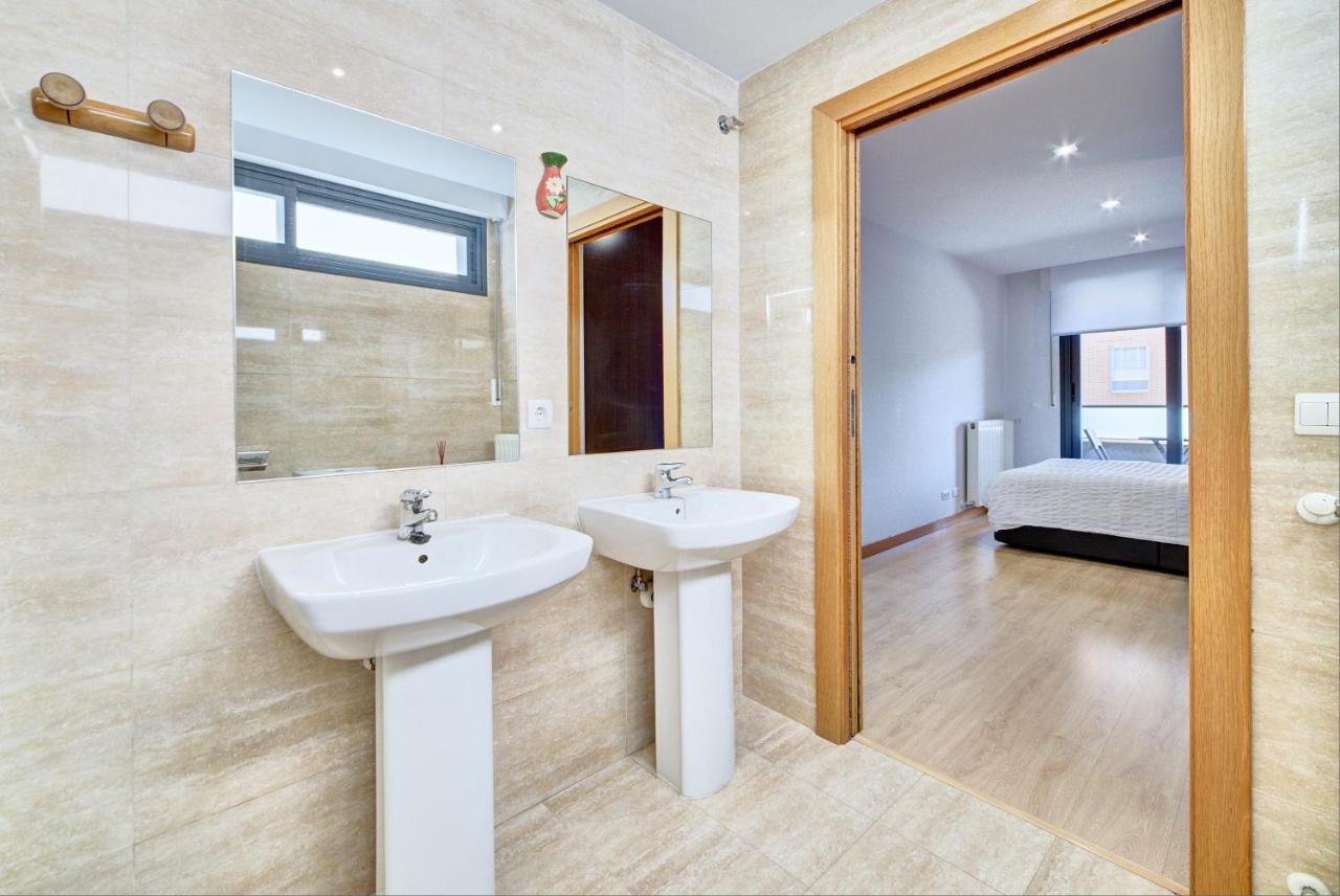 Huarte Apartamento Oihana By Clabao מראה חיצוני תמונה