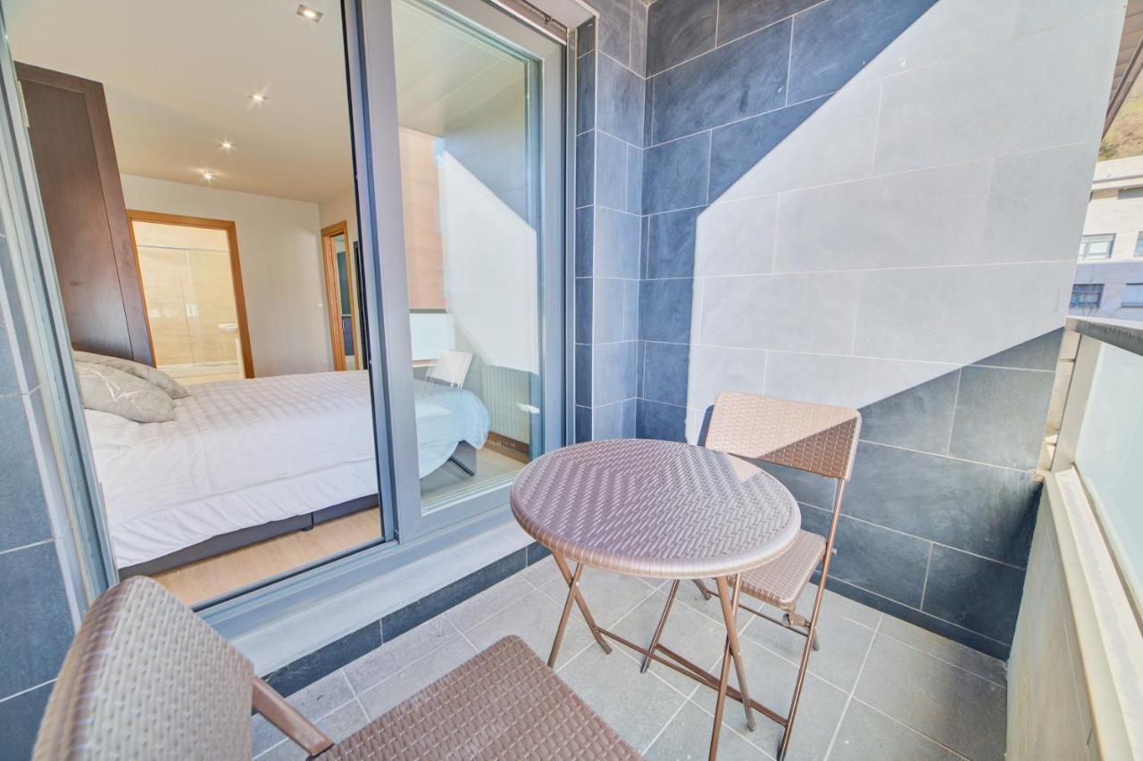 Huarte Apartamento Oihana By Clabao מראה חיצוני תמונה