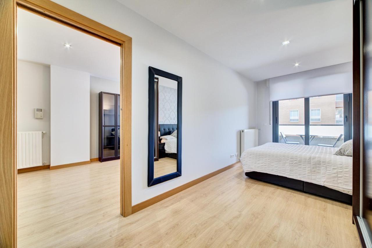 Huarte Apartamento Oihana By Clabao מראה חיצוני תמונה